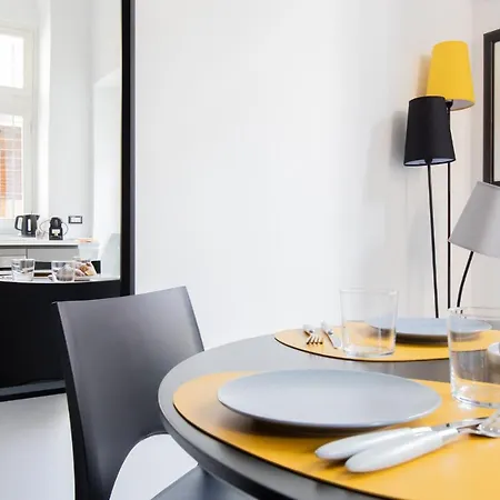 Palazzo Reale Loft Apartment